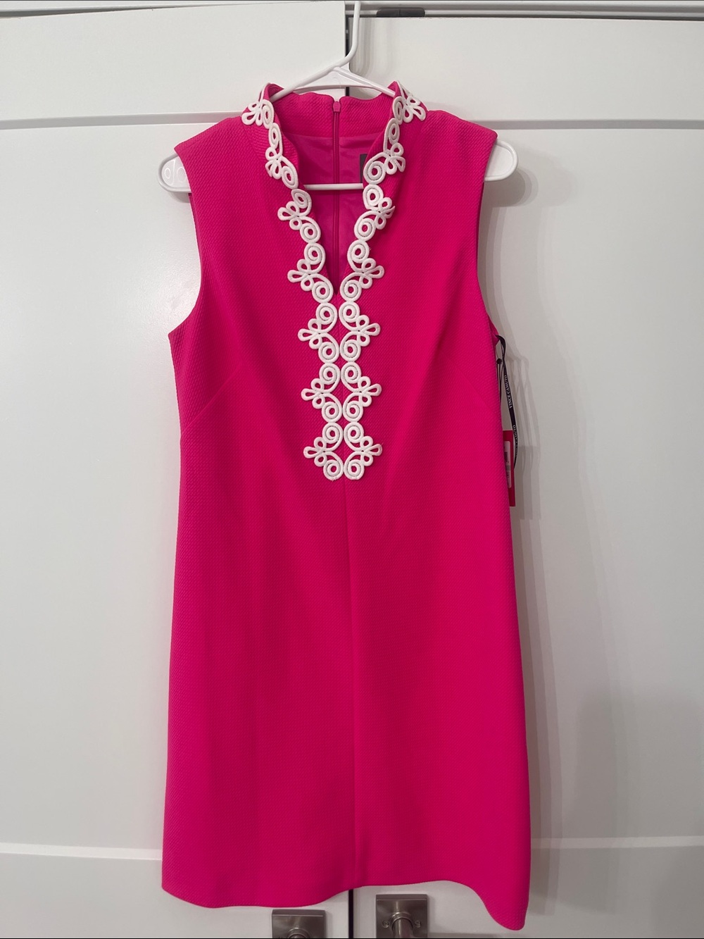 Vince Camuto Bright Pink Sleeveless Mini with White Appliqué